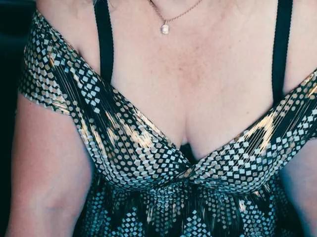 Alisa1917 on BongaCams