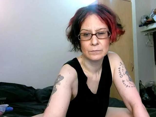 Amateurmilf on BongaCams