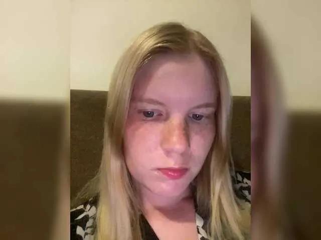 Amelia2004 on BongaCams
