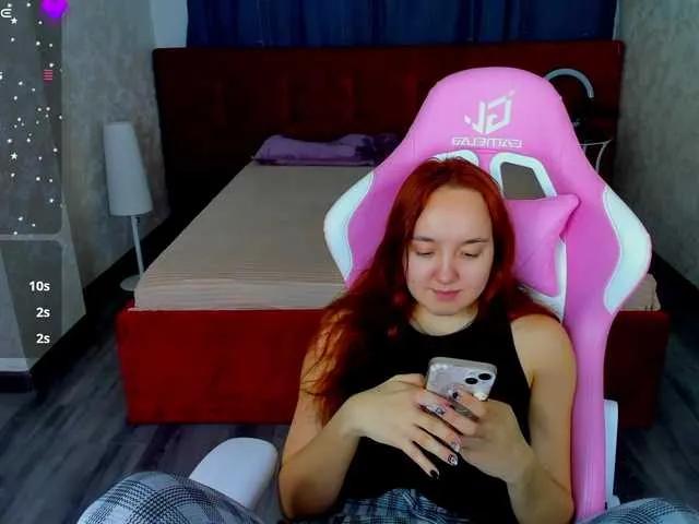 AndreaSvel on BongaCams