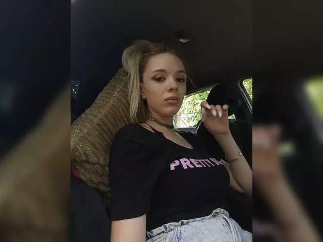 AsyaMi on BongaCams 