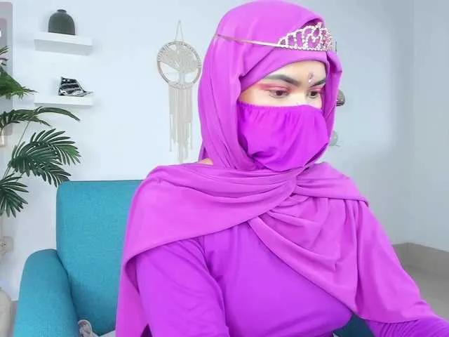 Aura-cuutee on BongaCams 