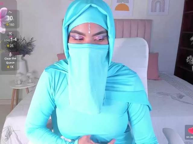Aura-cuutee on BongaCams 