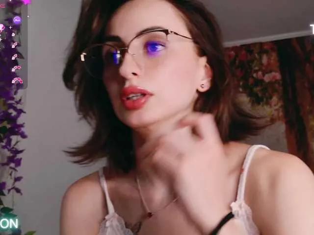 AuraPure on BongaCams 