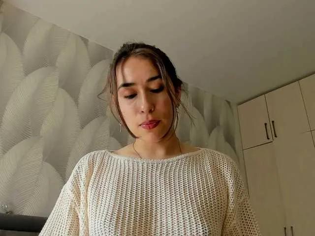 Bambiiiii on BongaCams 