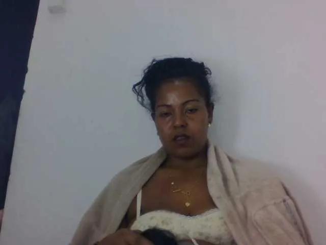 Barbie12 on BongaCams 