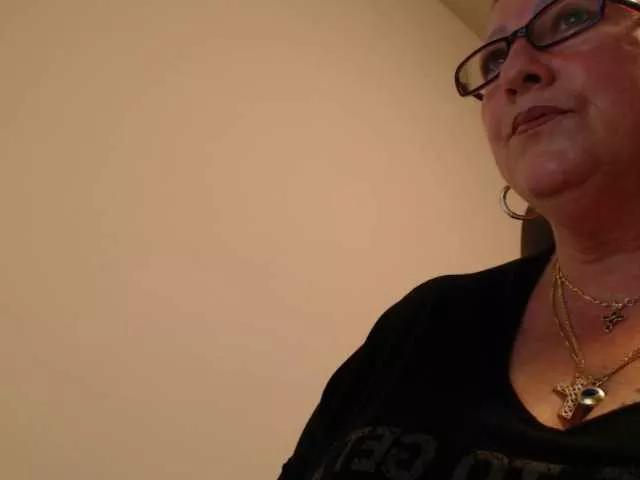 Connyat99 on BongaCams 
