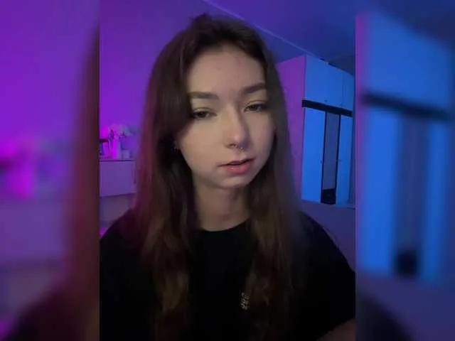 CrazyAleona on BongaCams