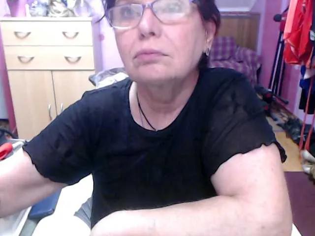 Elmira63 on BongaCams