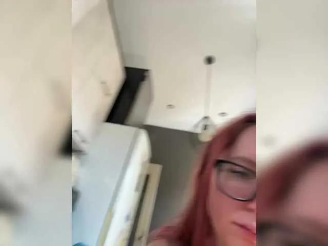 emma4you on BongaCams