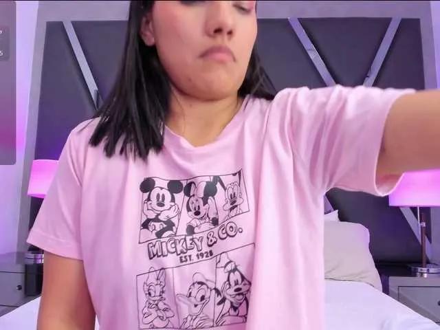 EmmaSanches on BongaCams