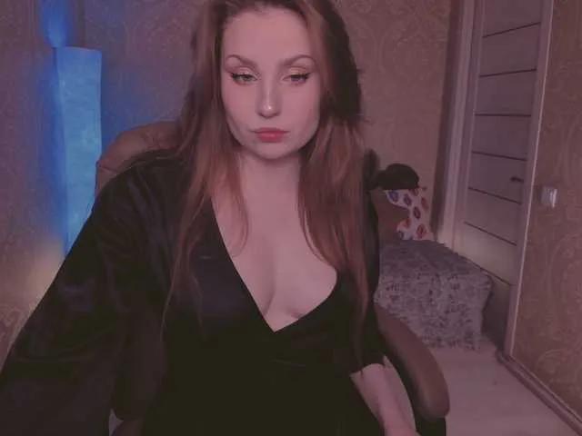 Esmeerrr on BongaCams