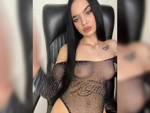 EvaDesire on BongaCams