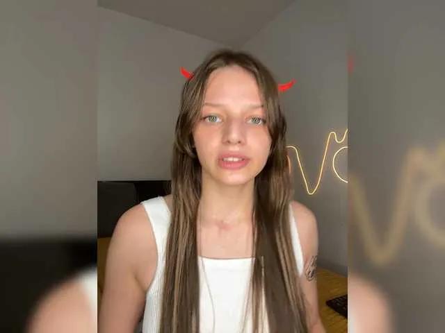 Evo4kaaaahub on BongaCams