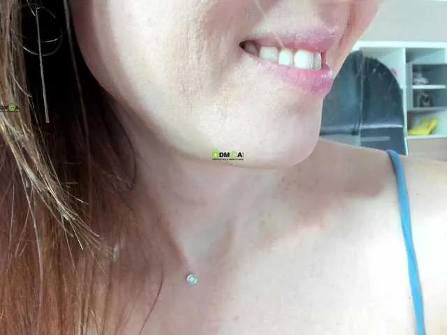 firstMaja on BongaCams