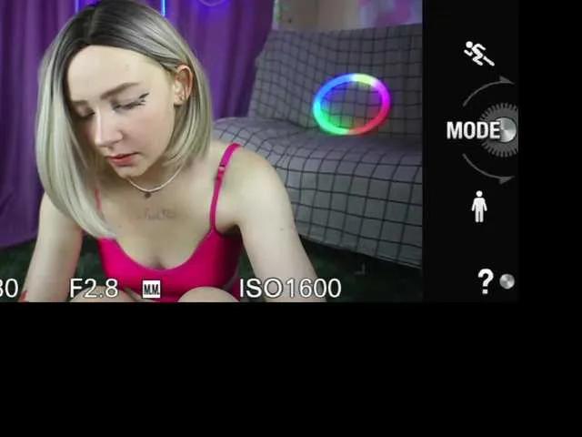 FlexxyLexy on BongaCams