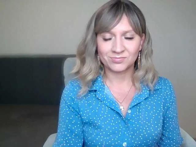 Florina-lu on BongaCams