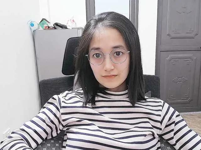 Hana099 on BongaCams 