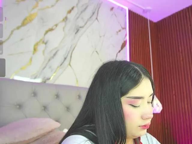 haylie-1 on BongaCams