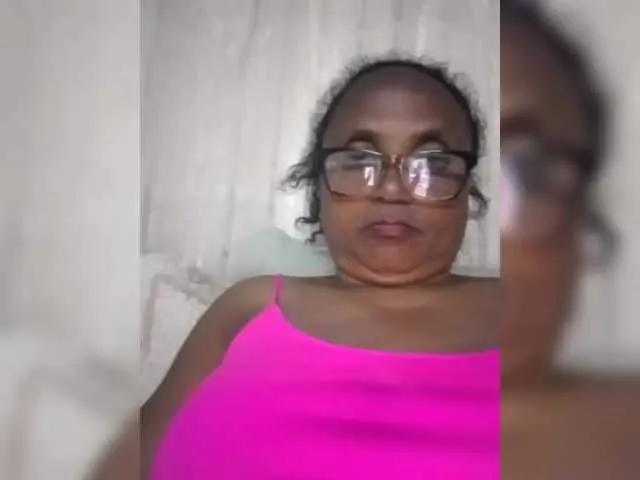 hotmomsexy on BongaCams