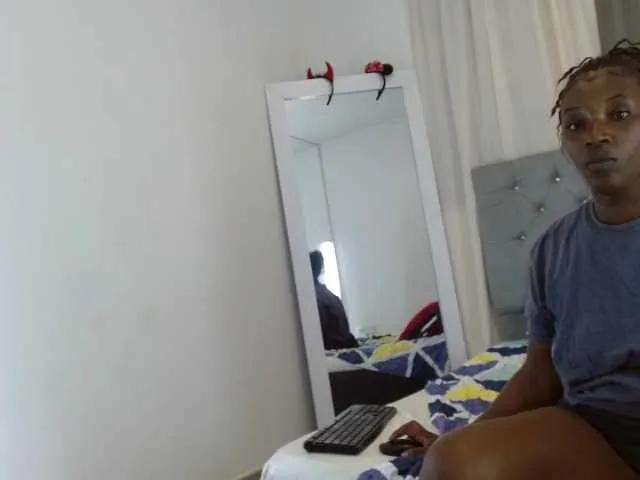 Joyce-Perry on BongaCams