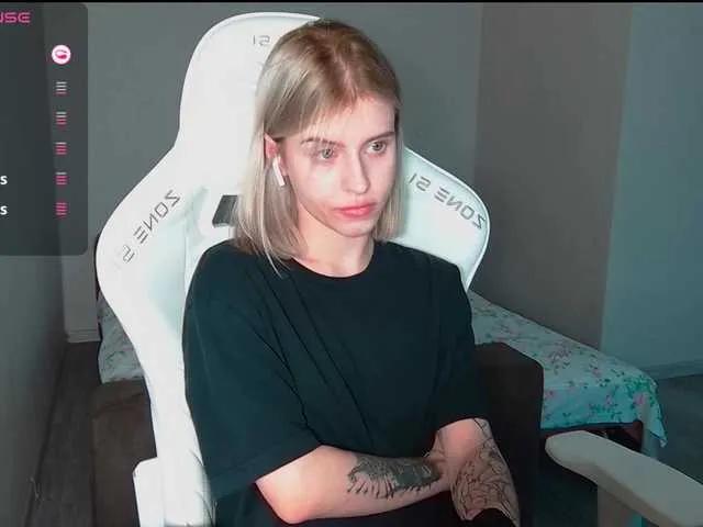 kissesliza on BongaCams 