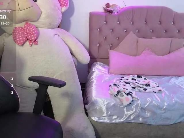 KISSI-TAY on BongaCams 