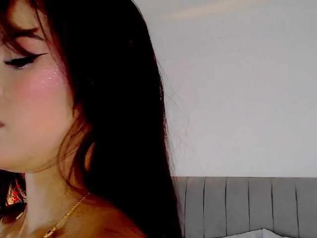 lailaatyler on BongaCams 