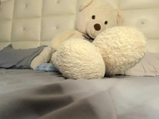 Lexxiiross on BongaCams 