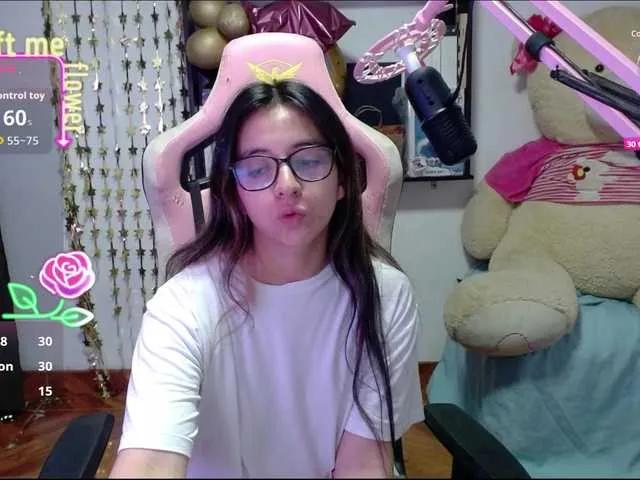 Maggie-Fox on BongaCams 