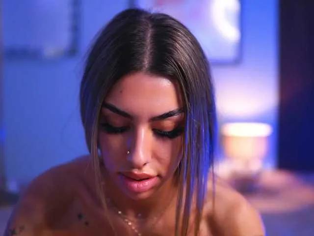 MelinaMilanni on BongaCams