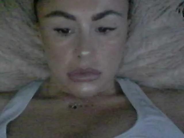 Millisa13 on BongaCams 
