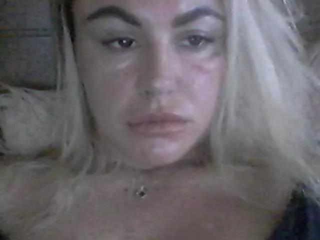 Millisa13 on BongaCams 