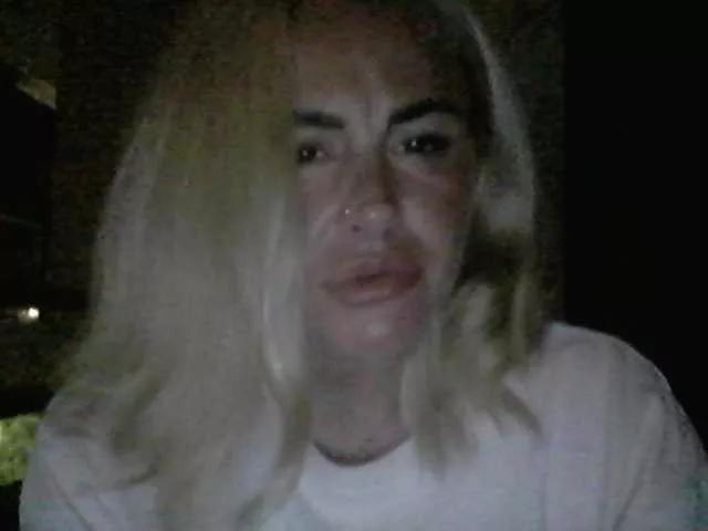 Millisa13 on BongaCams 