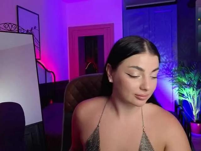 NaynaVelvet on BongaCams