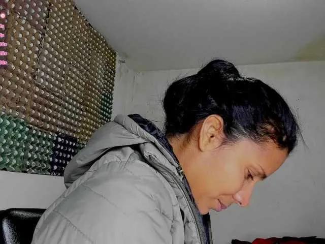 nentia-horny on BongaCams 
