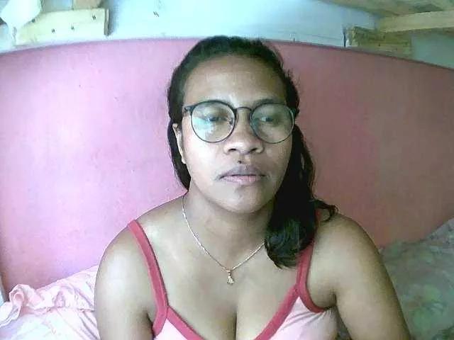 NikiXXScotty on BongaCams 
