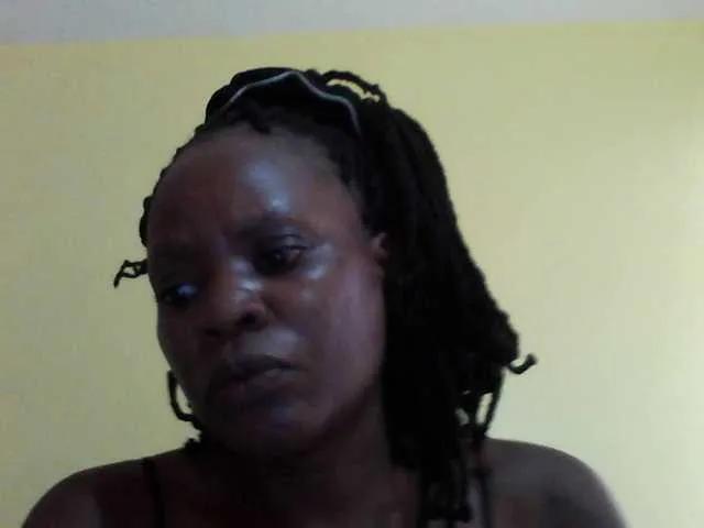 Princessmiles on BongaCams