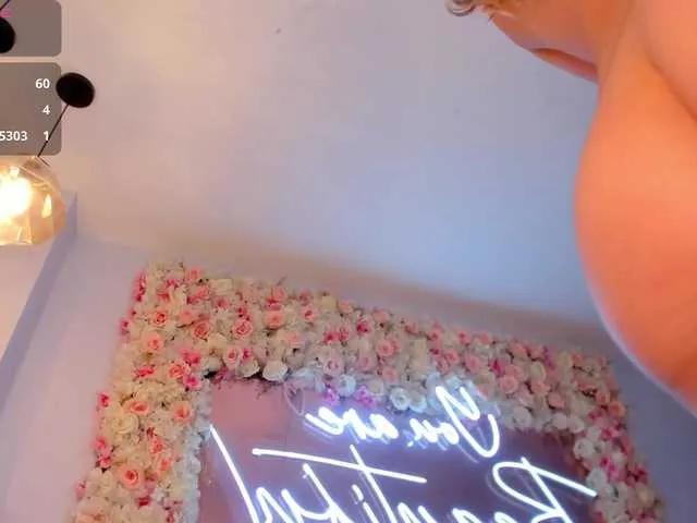 RebeccaHudson on BongaCams