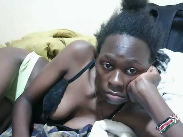 Reen3 on BongaCams