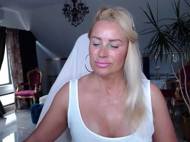 rossalinda on BongaCams 