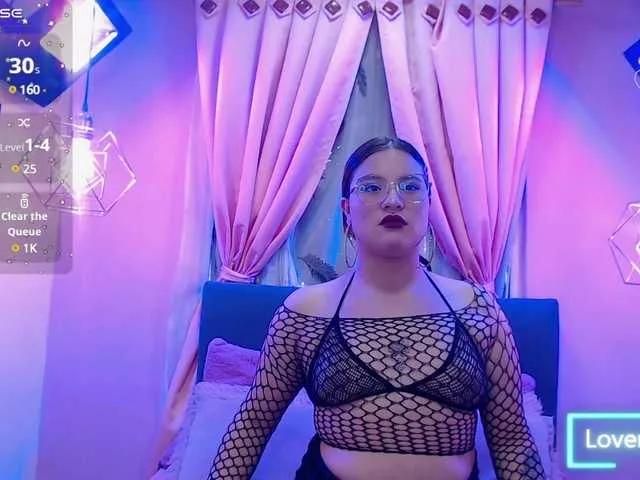 sarah-devil on BongaCams