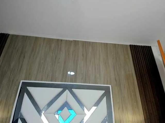 Scarletthomas on BongaCams