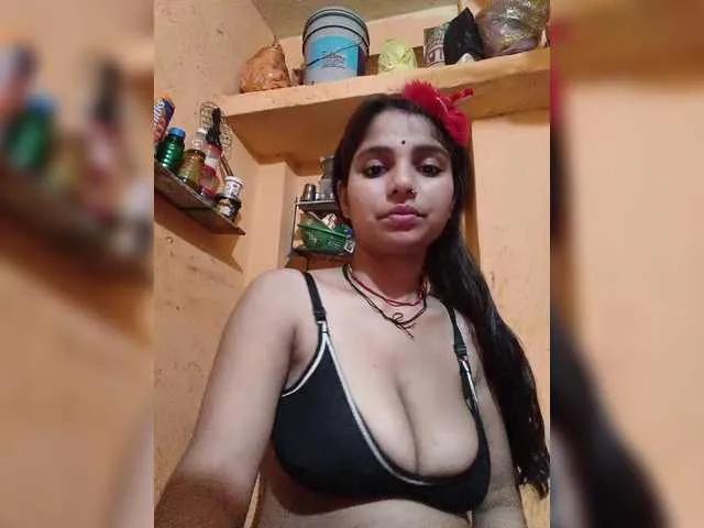 Tunnidelhi on BongaCams