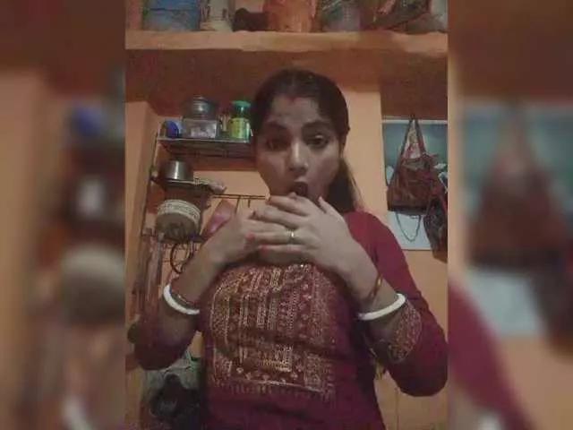 Tunnidelhi on BongaCams 