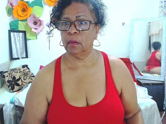 Yayishotsexyw on BongaCams 