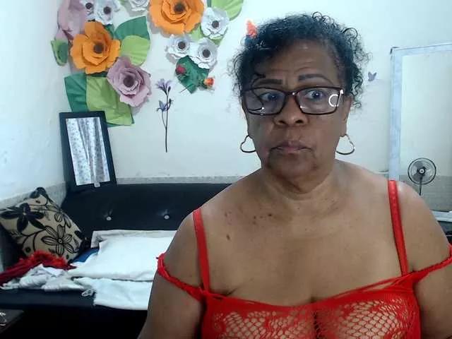 Yayishotsexyw on BongaCams 