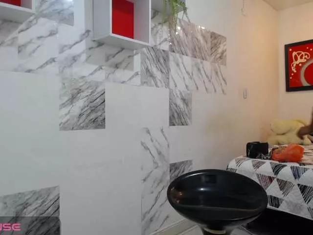 Zaya-Smith on BongaCams 