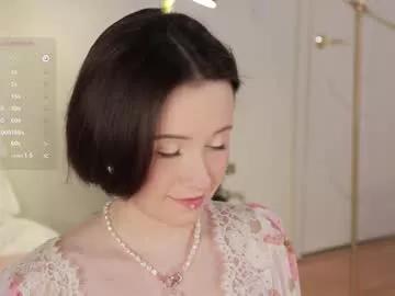 _female_essence_ from Chaturbate is Freechat