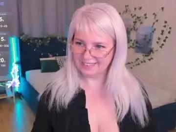emma_sexy__ on Chaturbate 